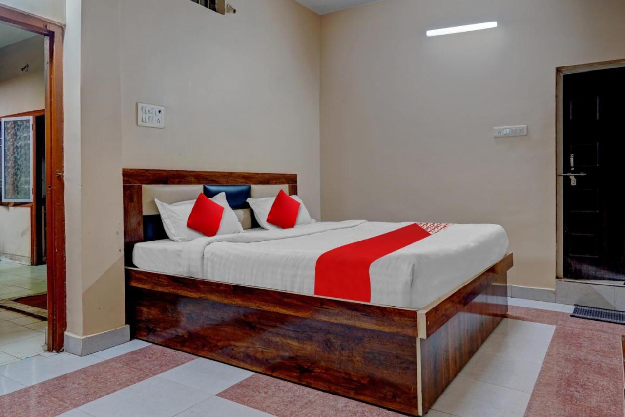 Flagship Hotel Sivam Palace Rāipur Екстериор снимка